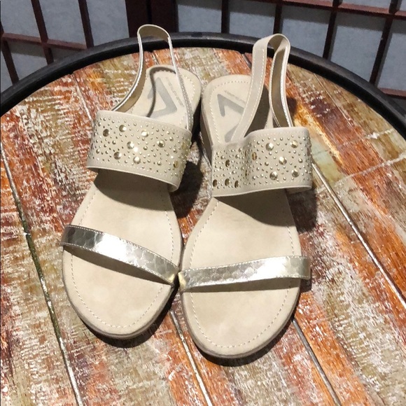 Isafal - Picture 2 of 3